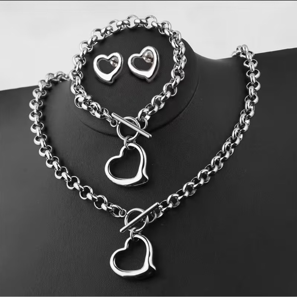 Stainless Steel Silver Heart Jewelry Set